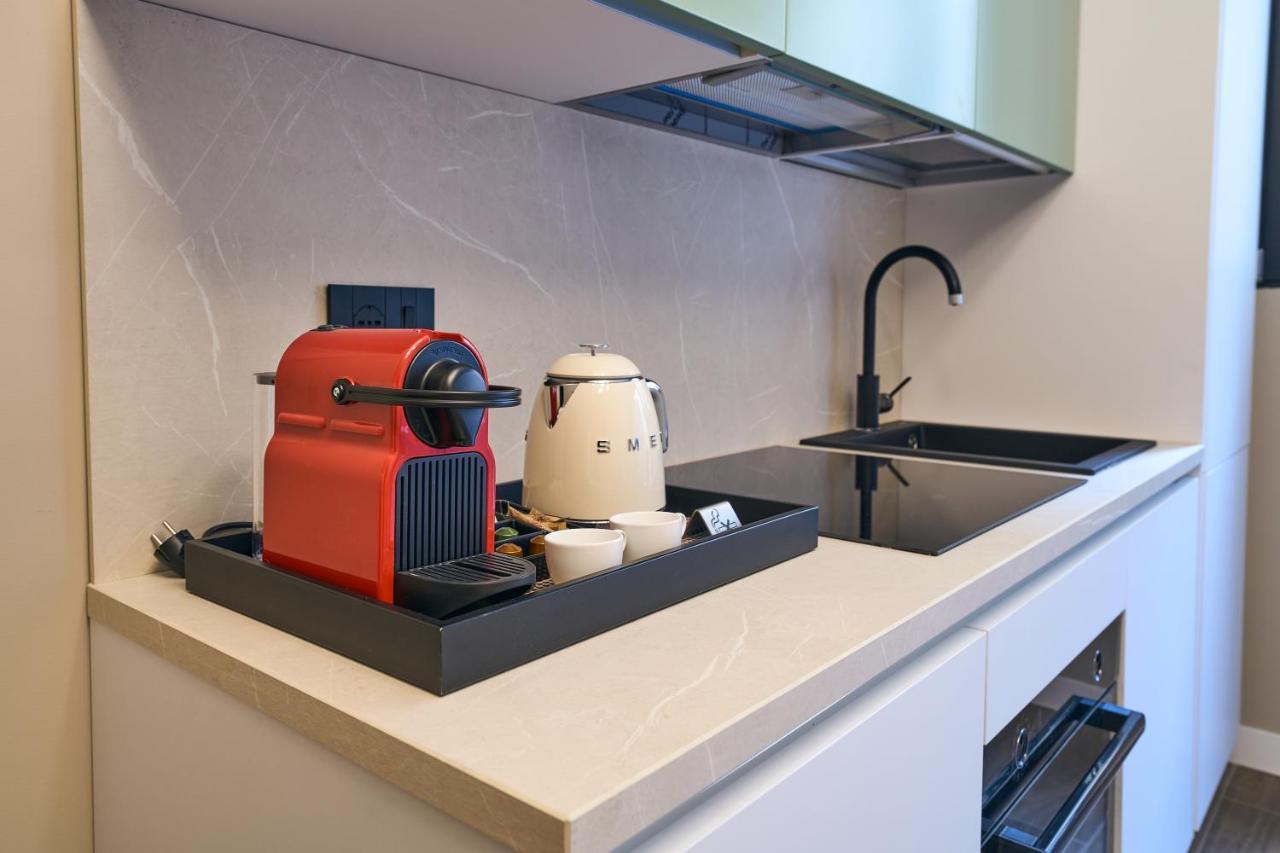 Luxury & Central Apartment Милано Екстериор снимка