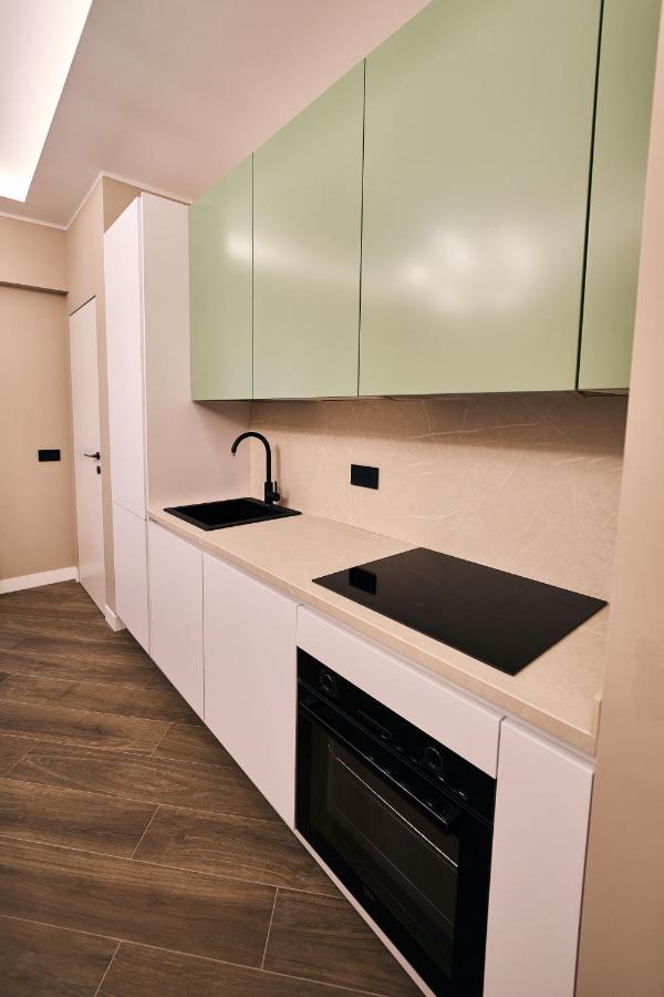 Luxury & Central Apartment Милано Екстериор снимка
